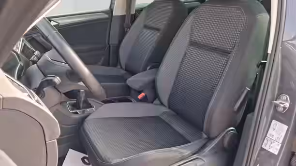 VOLKSWAGEN TIGUAN 11 / 61