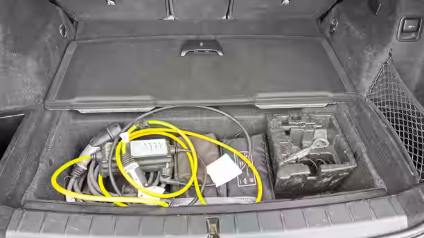 BMW X1 F48 LCI 15 / 26