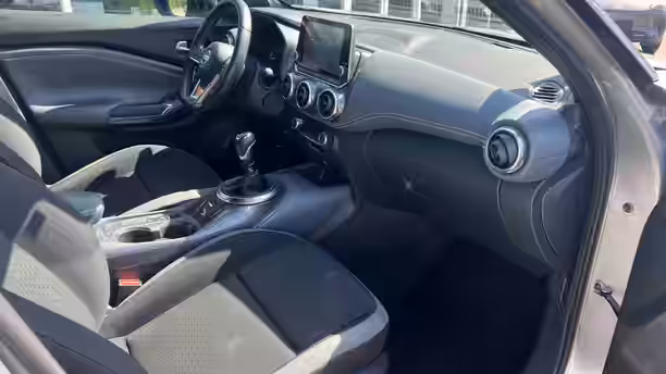 NISSAN JUKE 2021.5 22 / 22