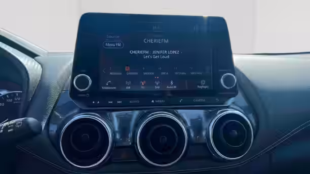 NISSAN JUKE 2021.5 15 / 22