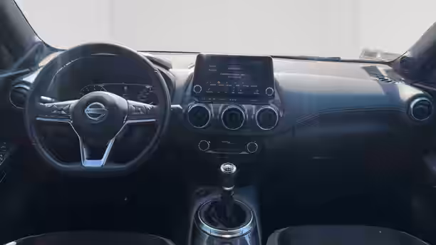 NISSAN JUKE 2021.5 9 / 22
