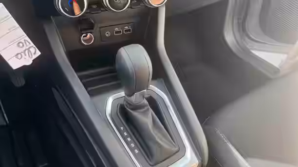 RENAULT CLIO V 21 / 21