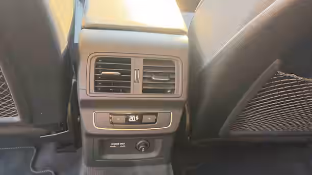 AUDI Q5 27 / 45