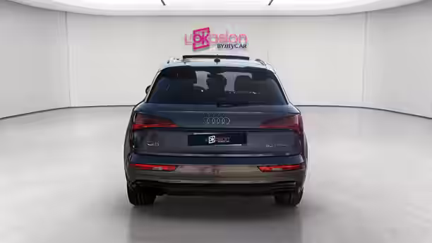 AUDI Q5 4 / 45