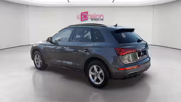 AUDI Q5 3 / 45