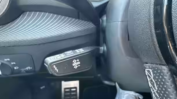 AUDI Q2 17 / 21