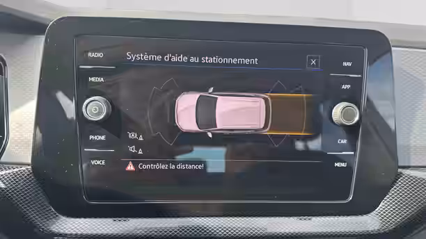 VOLKSWAGEN T-CROSS 15 / 20