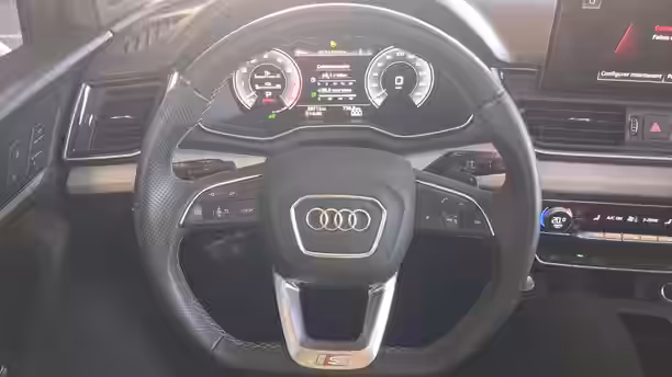 AUDI Q5 10 / 34
