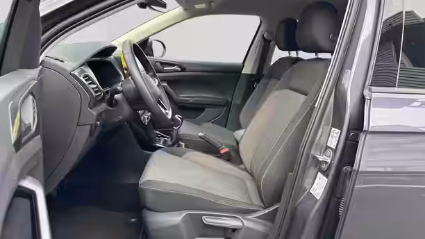 VOLKSWAGEN T-CROSS 15 / 25