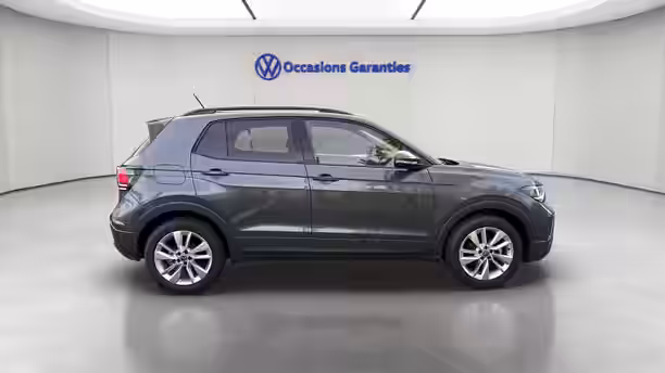 VOLKSWAGEN T-CROSS 6 / 25