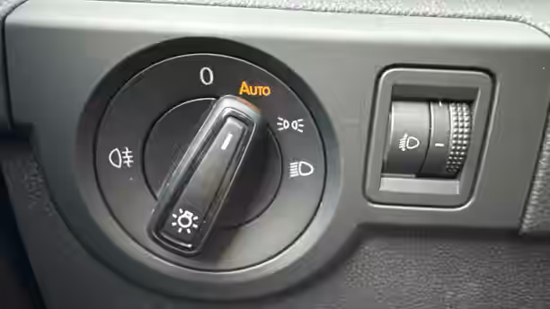 VOLKSWAGEN T-CROSS 24 / 25