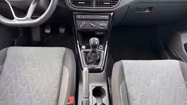 VOLKSWAGEN T-CROSS 11 / 25