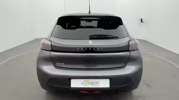 PEUGEOT 208 4 / 55