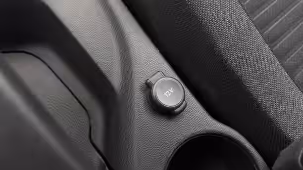 PEUGEOT 208 24 / 55