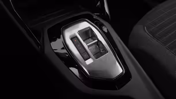 PEUGEOT 208 17 / 55