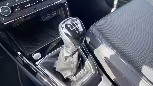 VOLKSWAGEN T-CROSS 23 / 31
