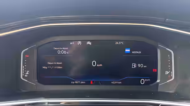 VOLKSWAGEN T-CROSS 10 / 31