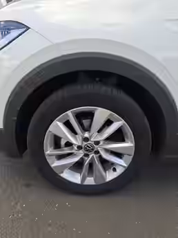 VOLKSWAGEN T-CROSS 27 / 30