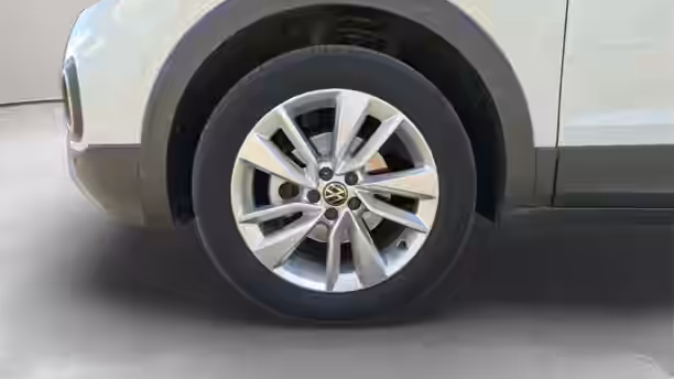 VOLKSWAGEN T-CROSS 16 / 30