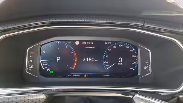 VOLKSWAGEN T-CROSS 10 / 30