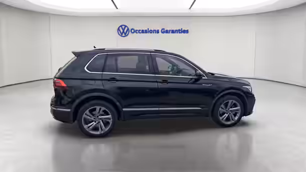 VOLKSWAGEN TIGUAN 6 / 17