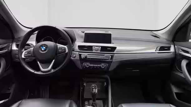 BMW X1 F48 LCI 9 / 17