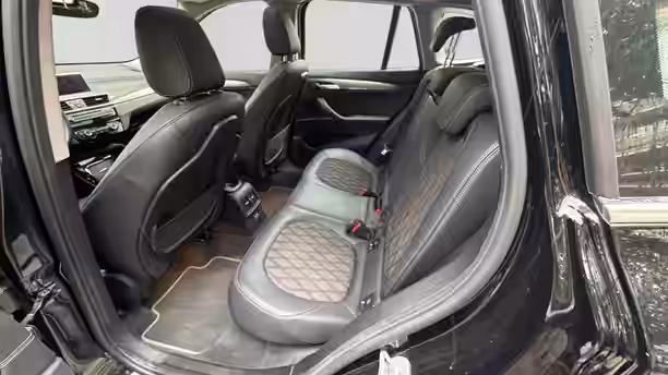 BMW X1 F48 LCI 12 / 17