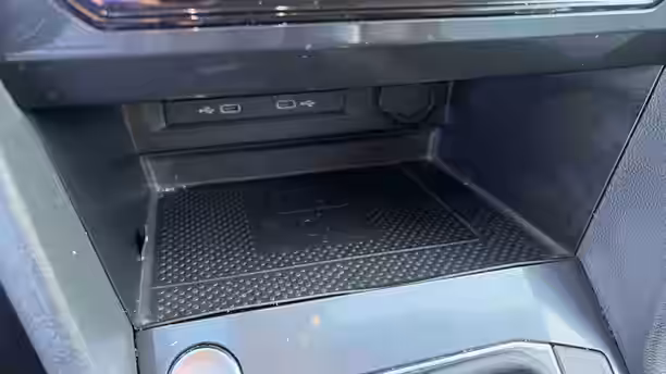 VOLKSWAGEN TIGUAN BUSINESS 40 / 44