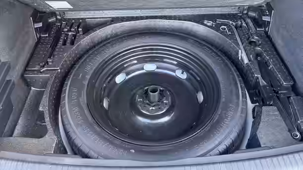 VOLKSWAGEN TIGUAN BUSINESS 18 / 44
