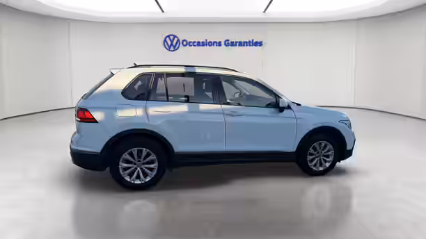 VOLKSWAGEN TIGUAN BUSINESS 6 / 44