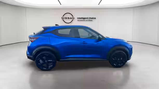 NISSAN JUKE 6 / 22