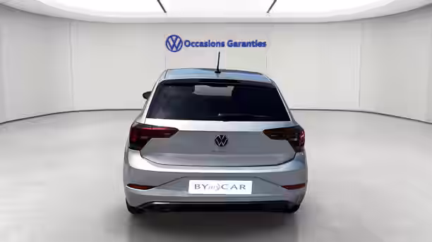 VOLKSWAGEN POLO 4 / 17