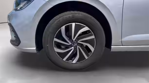 VOLKSWAGEN POLO 14 / 17