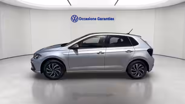 VOLKSWAGEN POLO 2 / 17