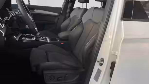 AUDI Q5 SPORTBACK 11 / 34