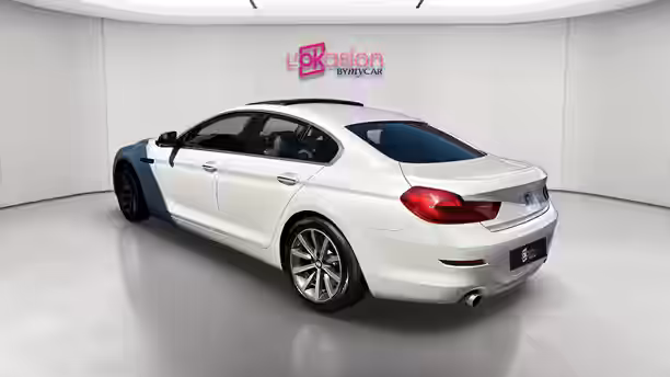BMW SERIE 6 GRAN COUPE F06 LCI 3 / 23