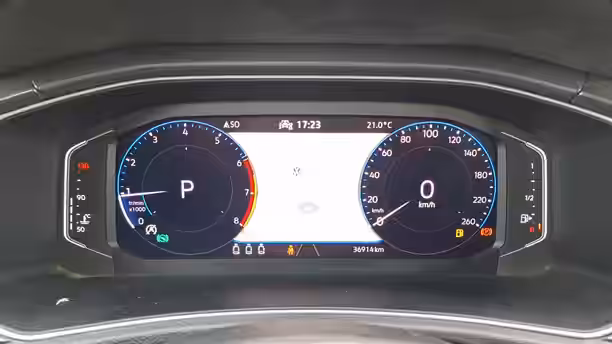 VOLKSWAGEN T-ROC 10 / 26