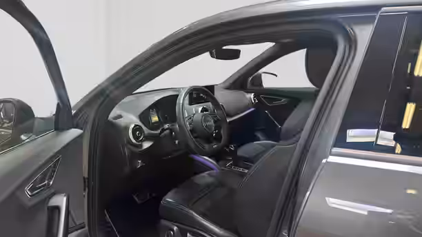 AUDI Q2 22 / 37