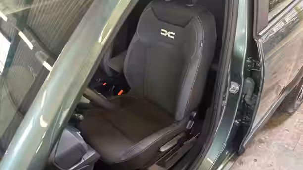 DACIA DUSTER 27 / 33