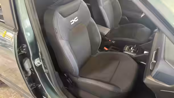 DACIA DUSTER 33 / 33