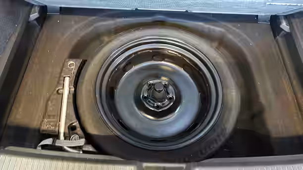 VOLKSWAGEN GOLF 15 / 18