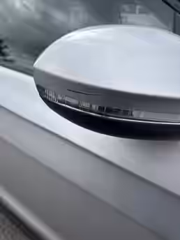 VOLKSWAGEN T-CROSS 23 / 25
