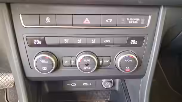 SEAT ATECA 17 / 18