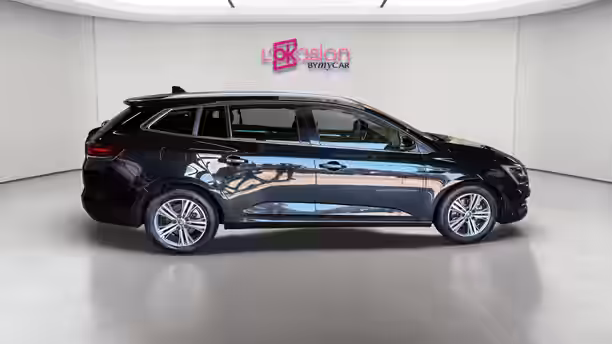 RENAULT MEGANE IV ESTATE 6 / 26