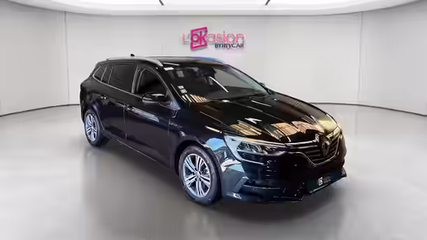RENAULT MEGANE IV ESTATE 7 / 26