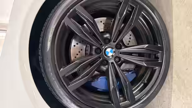 BMW M6 GRAN COUPE F06 M 34 / 35
