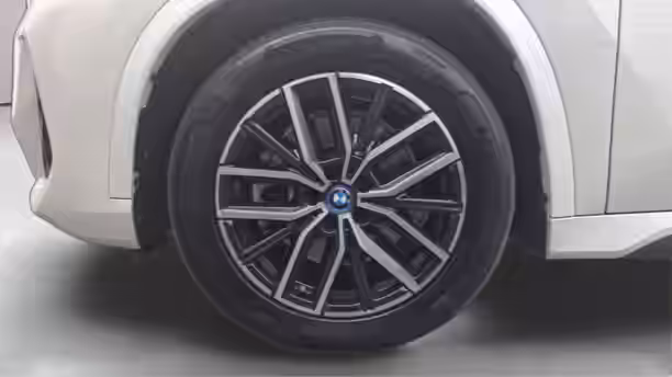 BMW iX1 U11 14 / 35