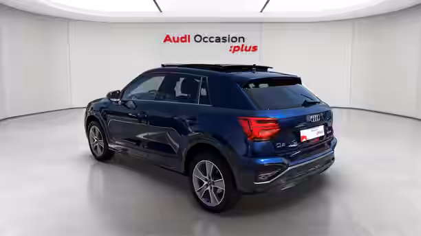 AUDI Q2 3 / 45