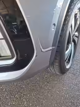 VOLKSWAGEN T-ROC 24 / 26