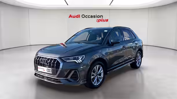 AUDI Q3 1 / 28